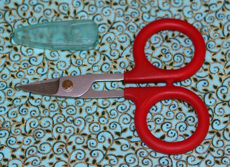 Karen Kay Buckley's Perfect Fabric Scissors – Collage Quilter